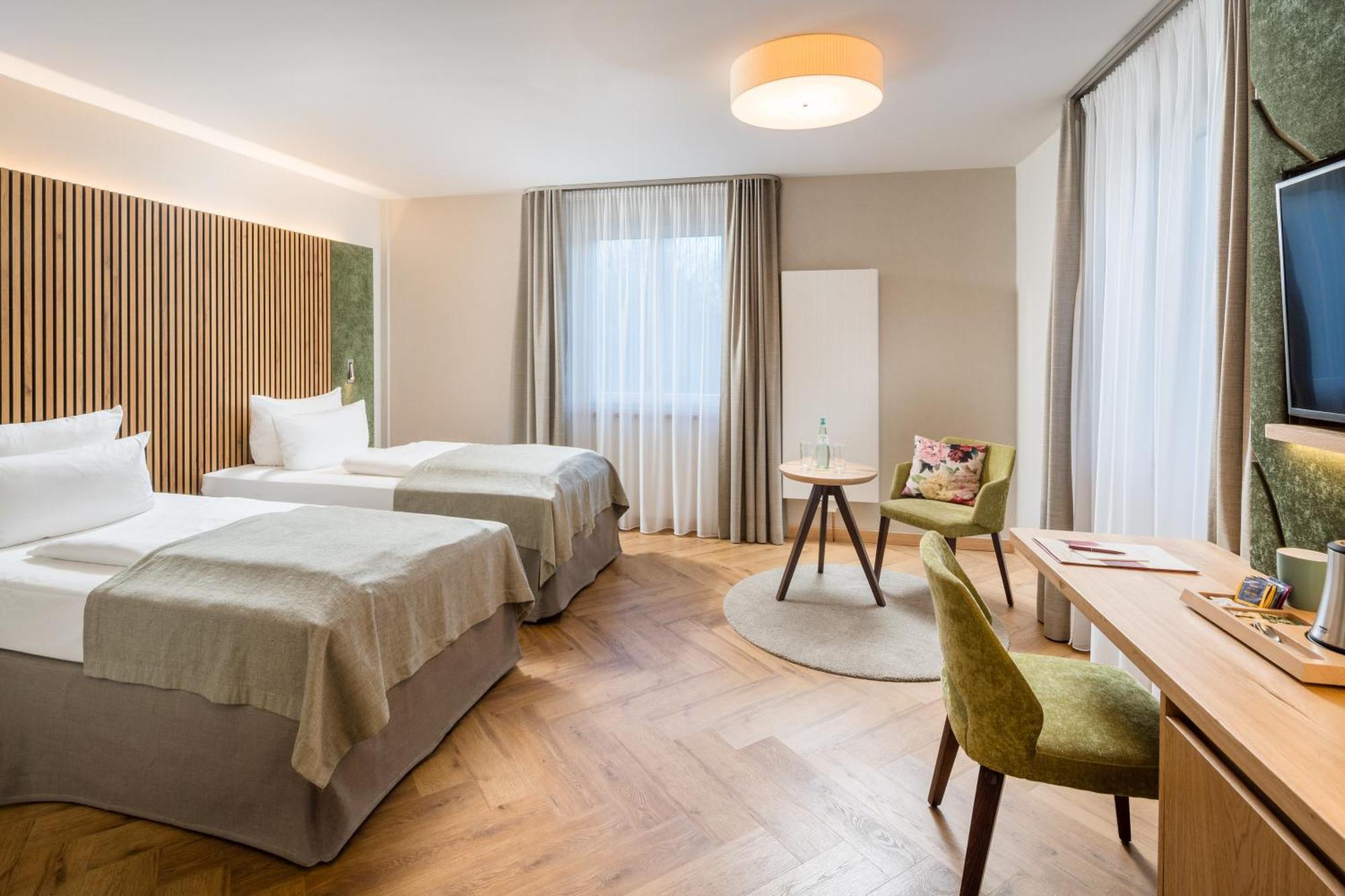 Parkhotel Gueldene Berge Weissenfels Luaran gambar